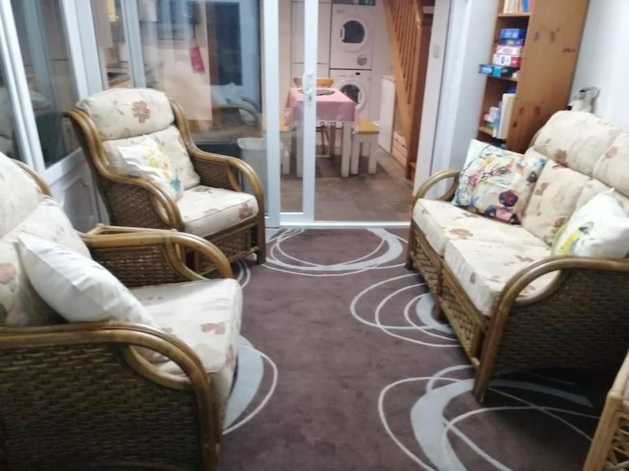 Welsh Miners Cottage Four Bedroom House Treherbert Εξωτερικό φωτογραφία
