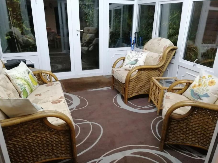 Welsh Miners Cottage Four Bedroom House Treherbert Εξωτερικό φωτογραφία
